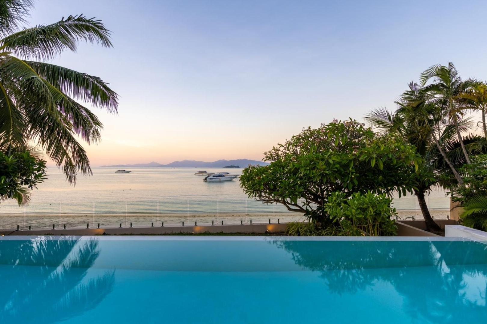 Bacaya Beachfront Villa Bang Rak Beach  Exterior photo